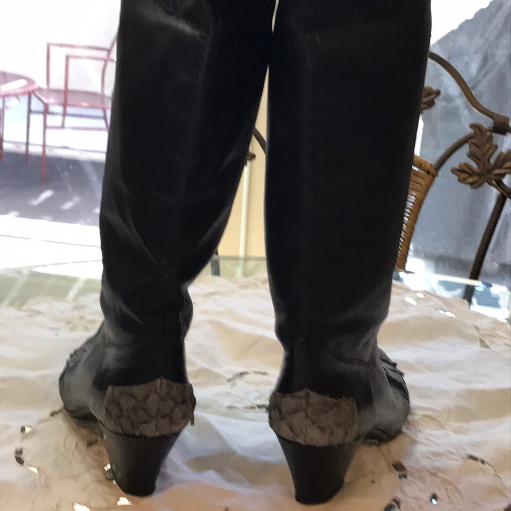 Maud Frizon Black Leather Boots - Picture 6 of 8